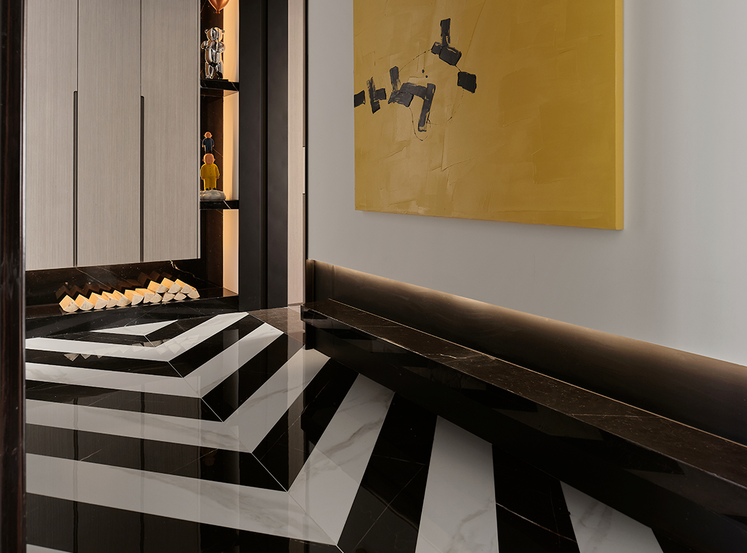 Marble Wide Stripe Paving