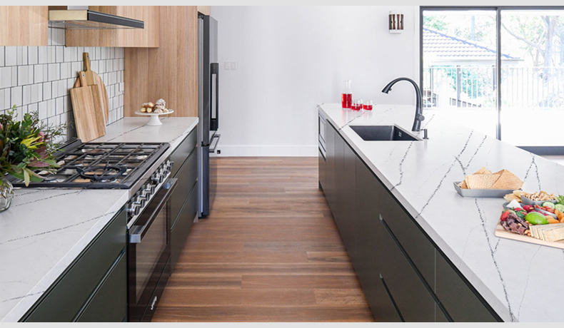 5079 Bella White Calacatta Quartz Countertops Slab