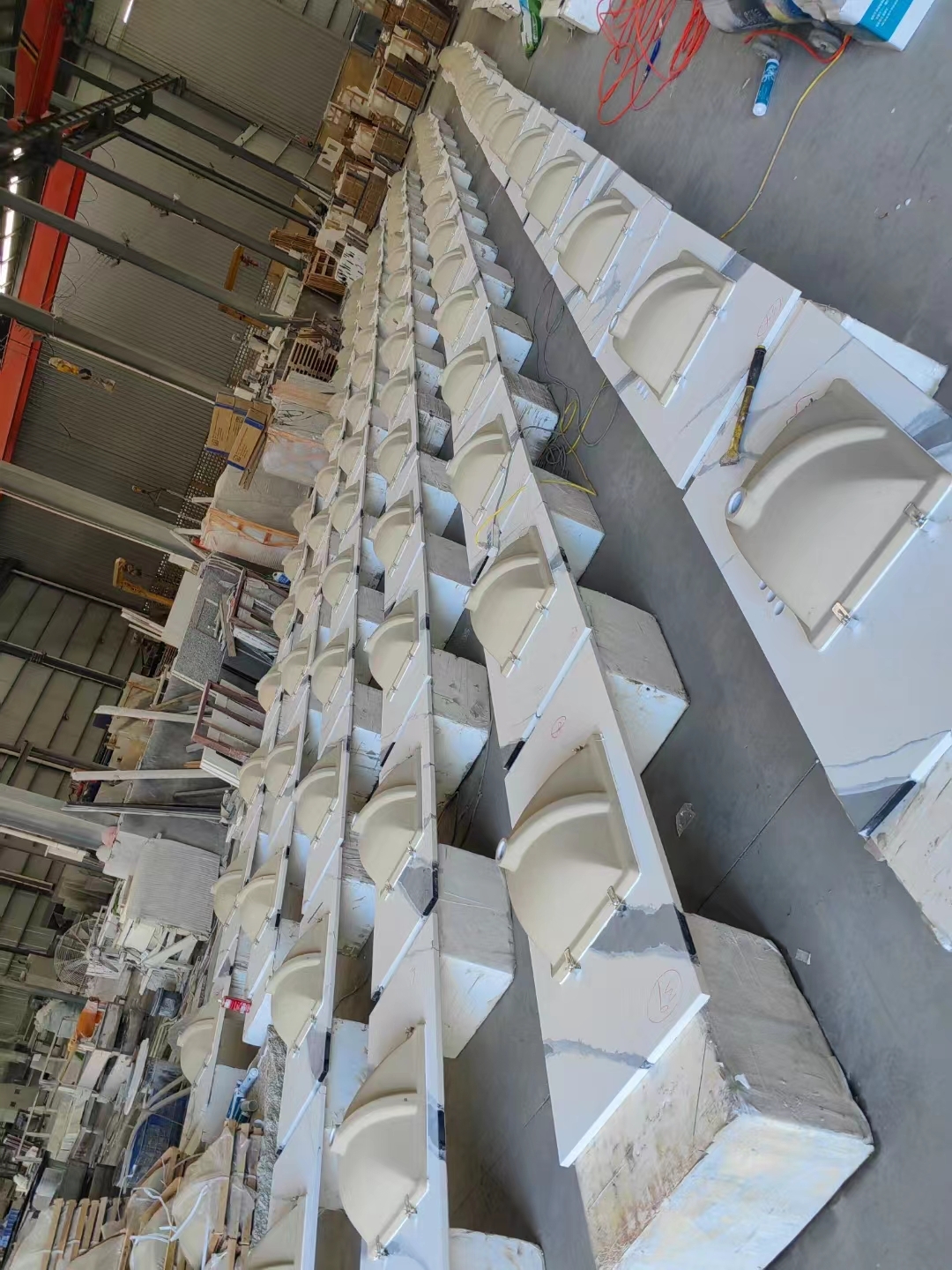 5071 Calacatta Vintage White Quartz Factory Direct Sales