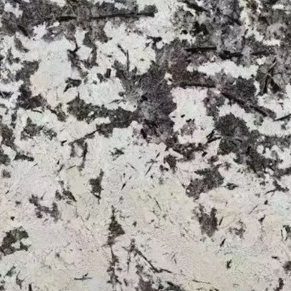 ياقوت جبل الثلج